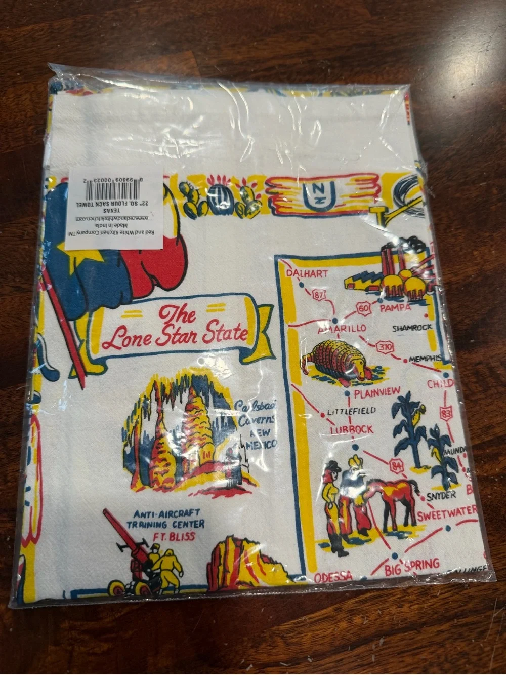 🆕NOS Red and White kitchen company flour sack Texas tea towel 22”x22” cotton